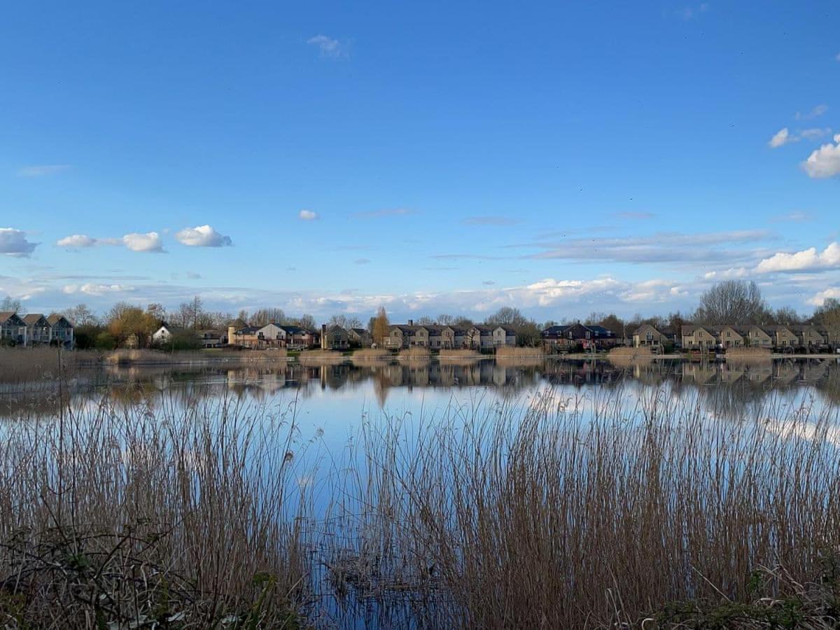 Cotswolds Lakehouse, With Hot Tub & Spa Access, Lower Mill Estate Somerford Keynes Exterior foto